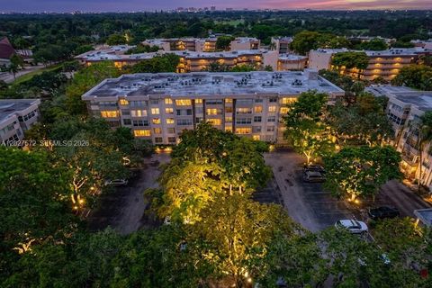 Tiny photo for 6600 Cypress Rd #310, Plantation, FL 33317 (MLS # A12027572)