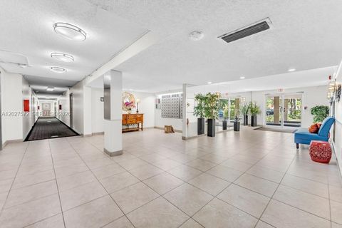 Tiny photo for 6600 Cypress Rd #310, Plantation, FL 33317 (MLS # A12027572)