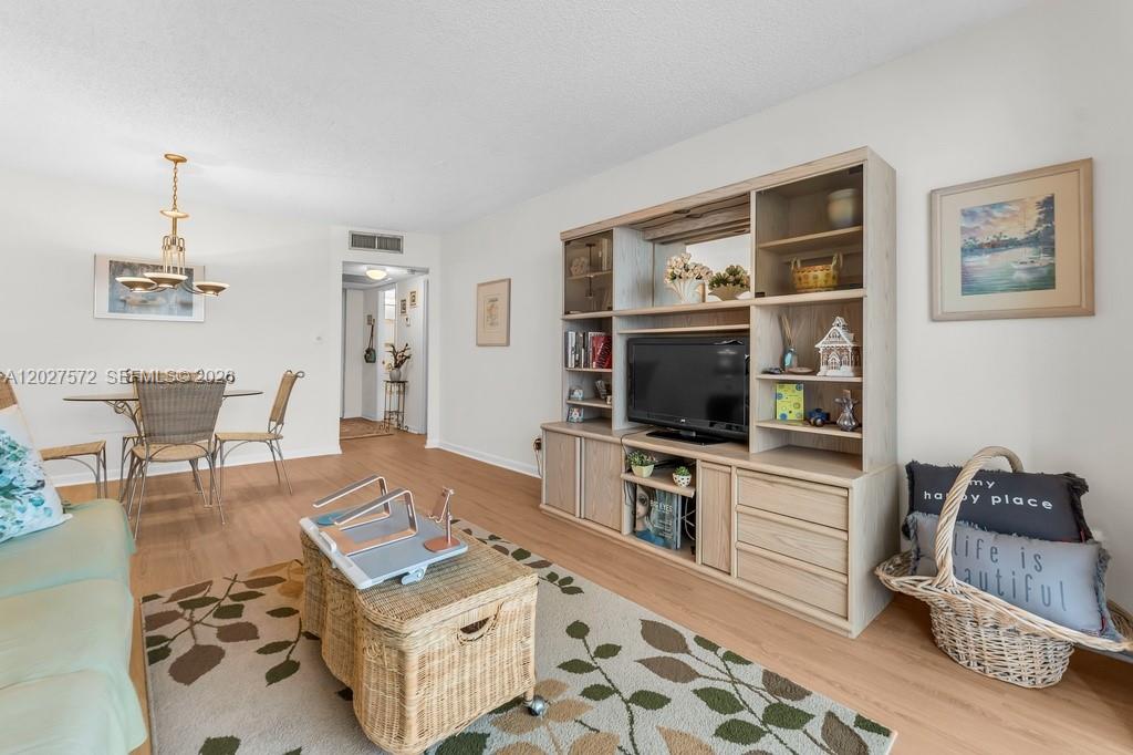 PLANTATION PLACE CONDO - Residential