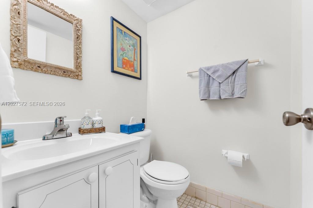 PLANTATION PLACE CONDO - Residential