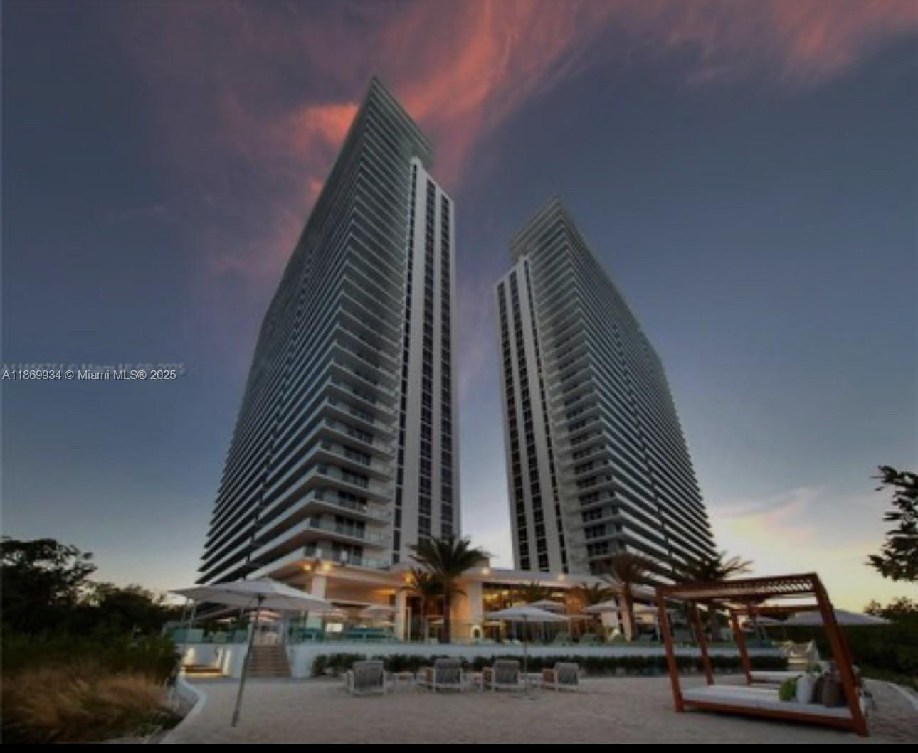 16385 Biscayne Blvd 1603