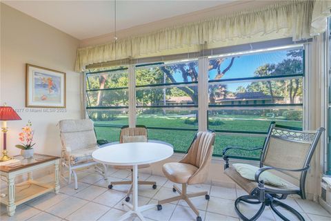 A home in Lauderdale Lakes