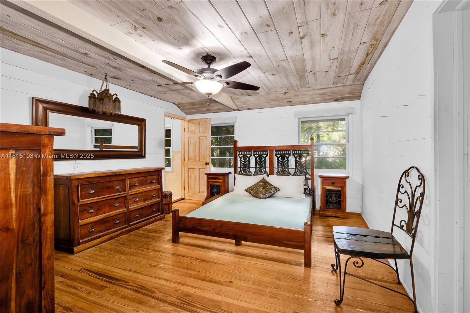 SNAPPER CREEK LAKES SUB - Residential