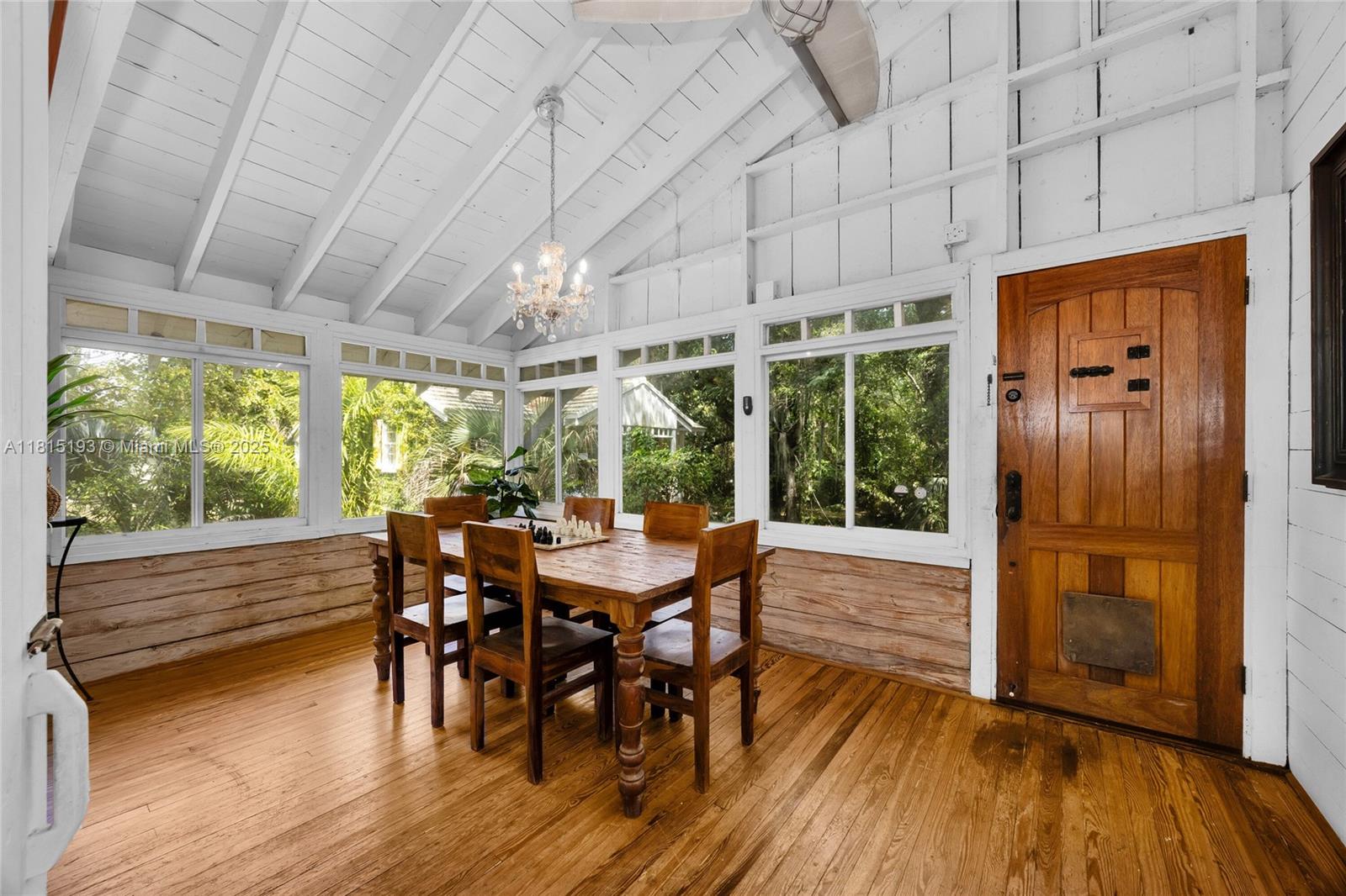 SNAPPER CREEK LAKES SUB - Residential