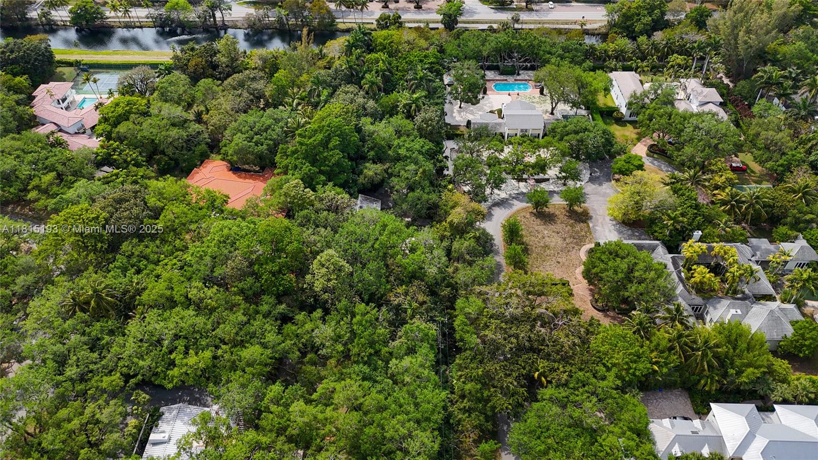 SNAPPER CREEK LAKES SUB - Residential