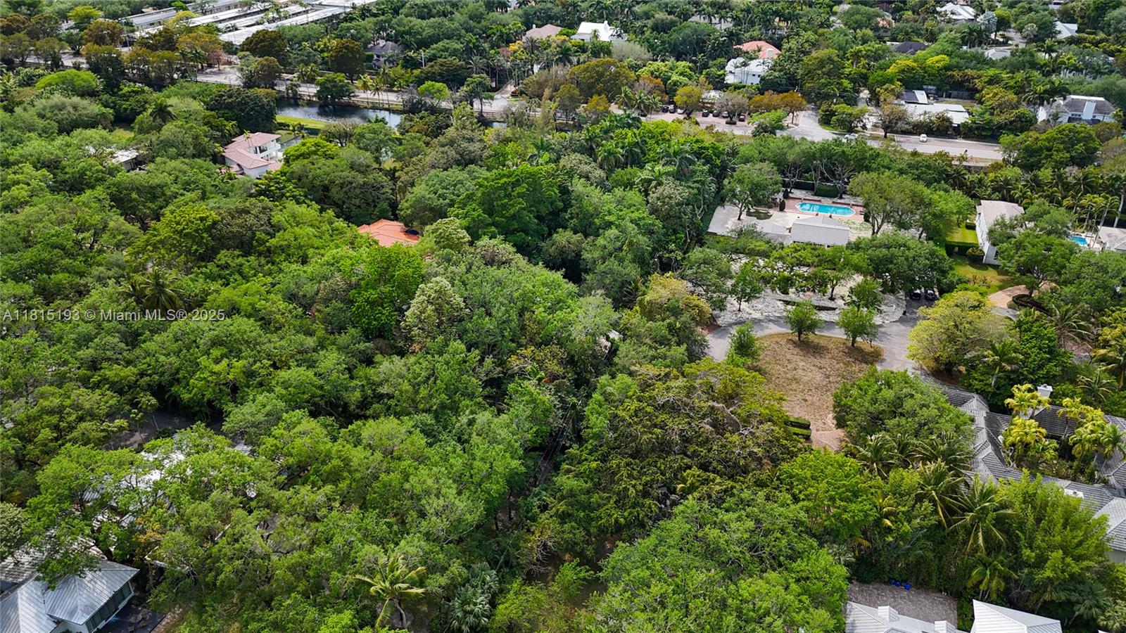 SNAPPER CREEK LAKES SUB - Residential