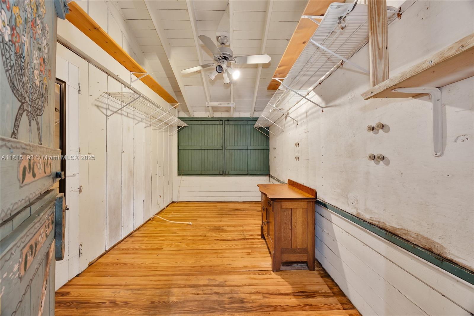 SNAPPER CREEK LAKES SUB - Residential