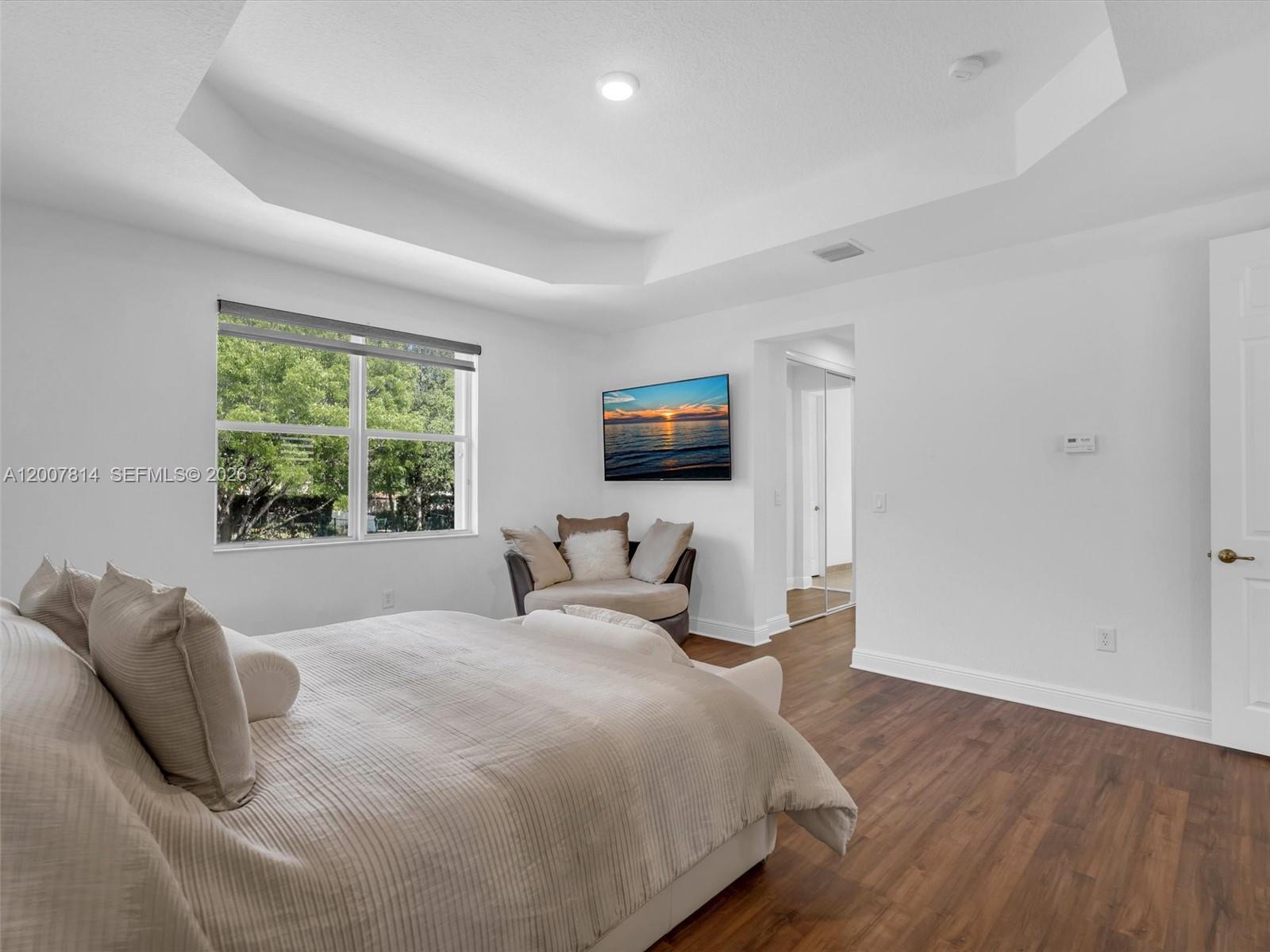 SUNSET FALLS - Residential