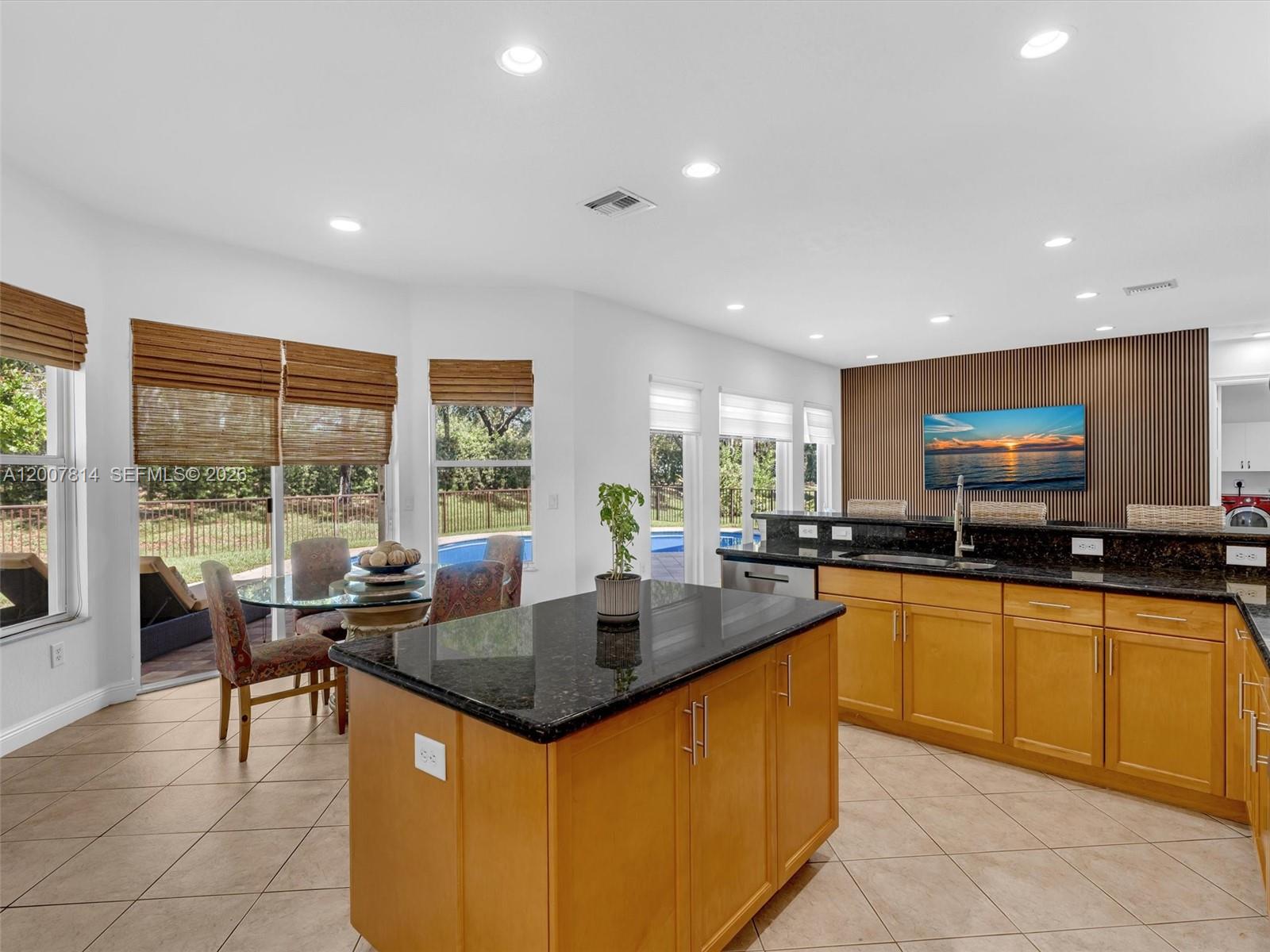 SUNSET FALLS - Residential
