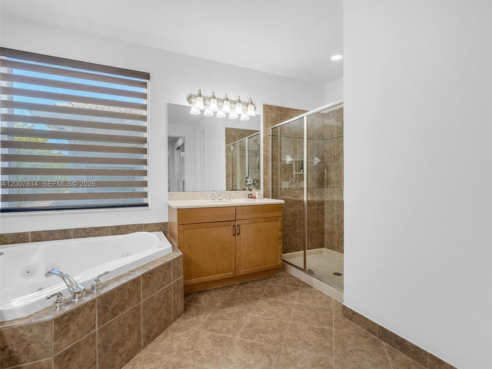 SUNSET FALLS - Residential