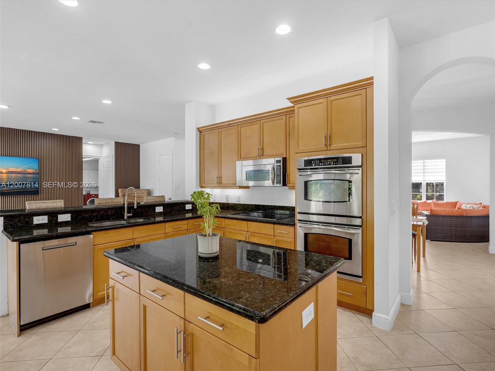 SUNSET FALLS - Residential