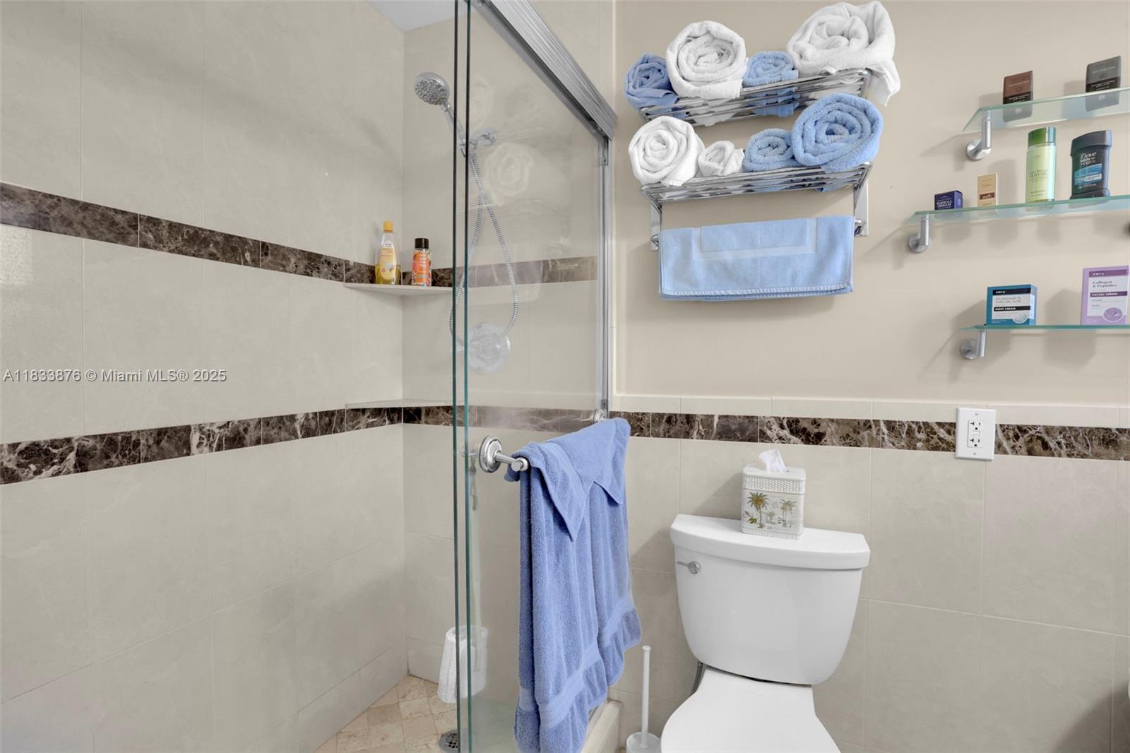 COUNTRY MANORS CONDO - Residential