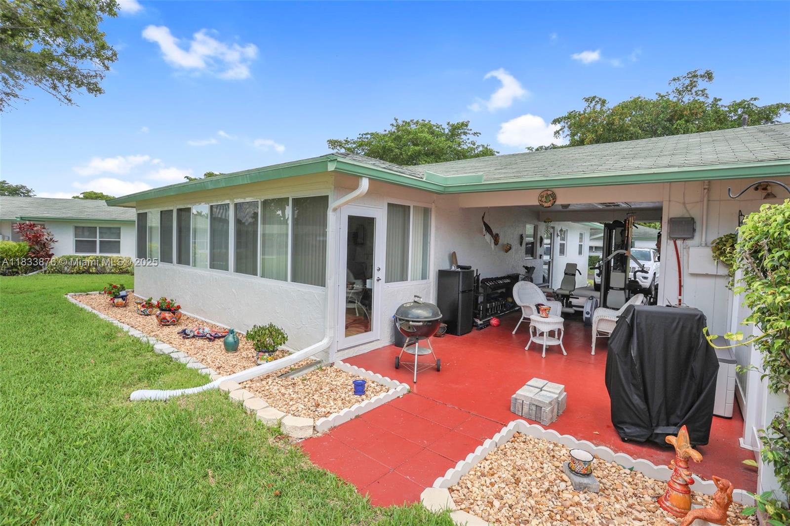 COUNTRY MANORS CONDO - Residential