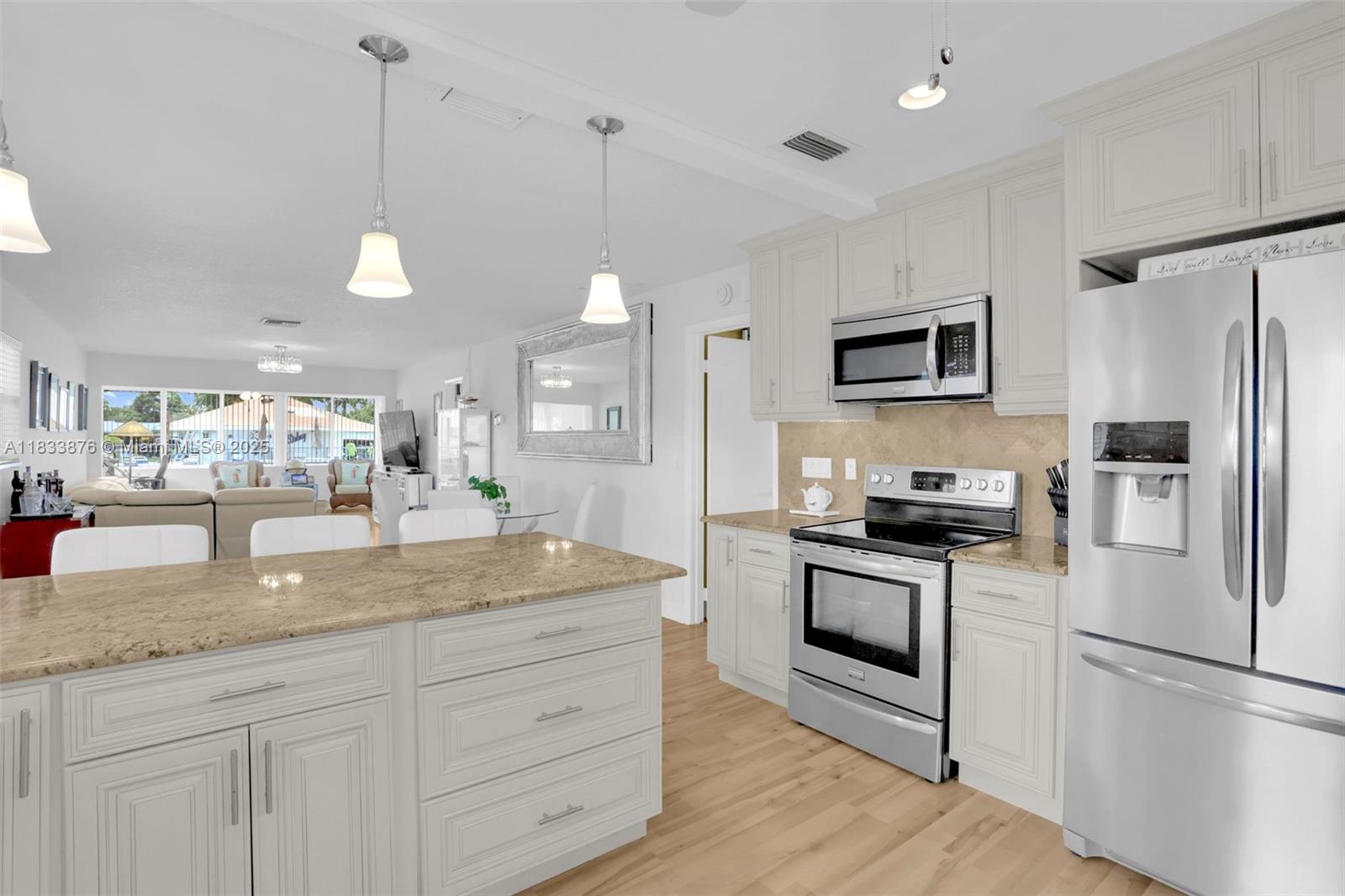 COUNTRY MANORS CONDO - Residential