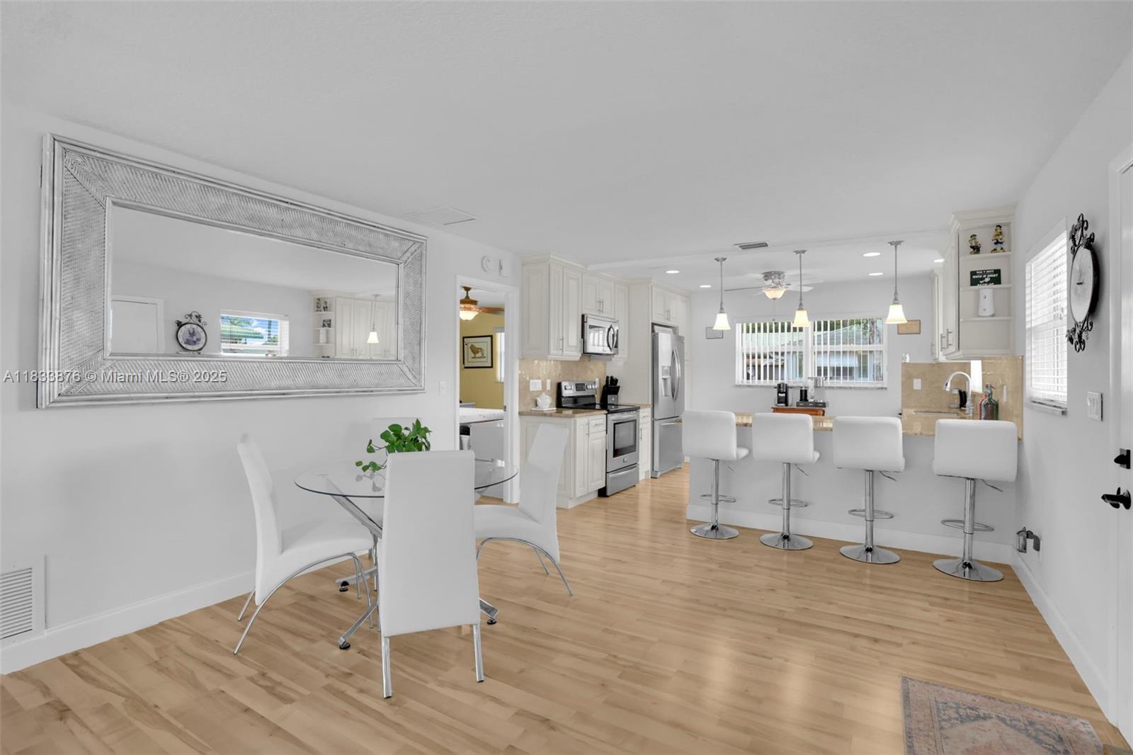 COUNTRY MANORS CONDO - Residential