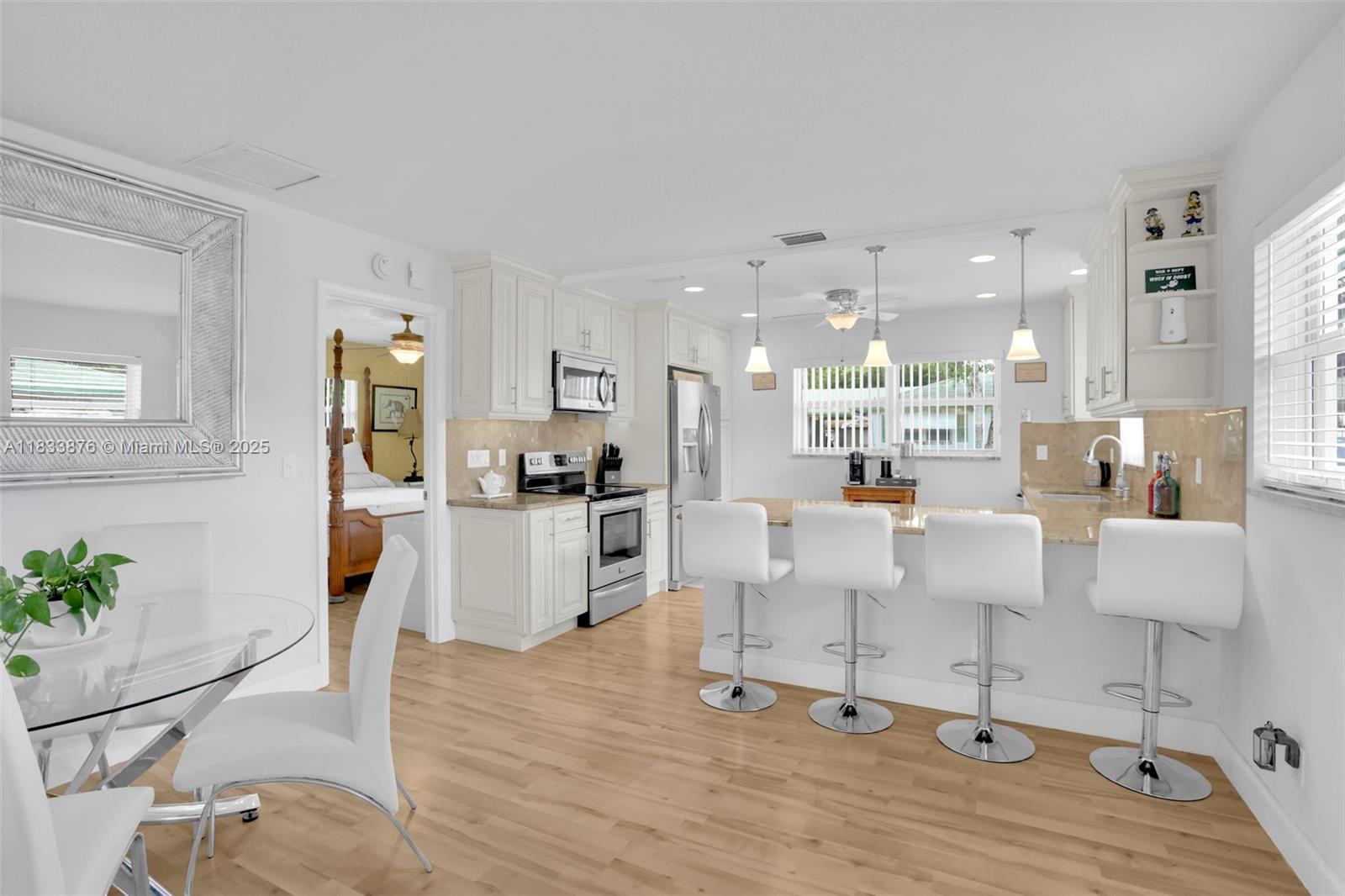 COUNTRY MANORS CONDO - Residential