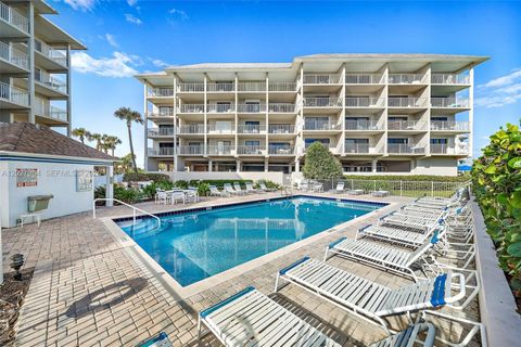 Tiny photo for 429 NE Tradewind Ln #305, Hutchinson Island, FL 34996 (MLS # A12027984)