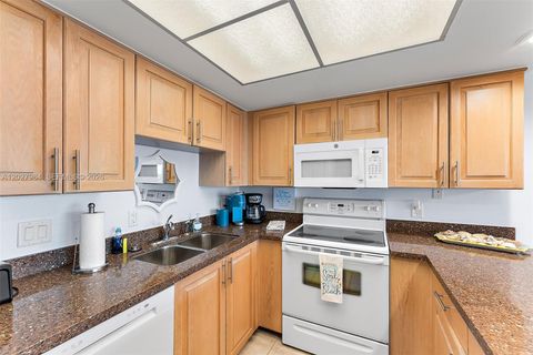 Tiny photo for 429 NE Tradewind Ln #305, Hutchinson Island, FL 34996 (MLS # A12027984)
