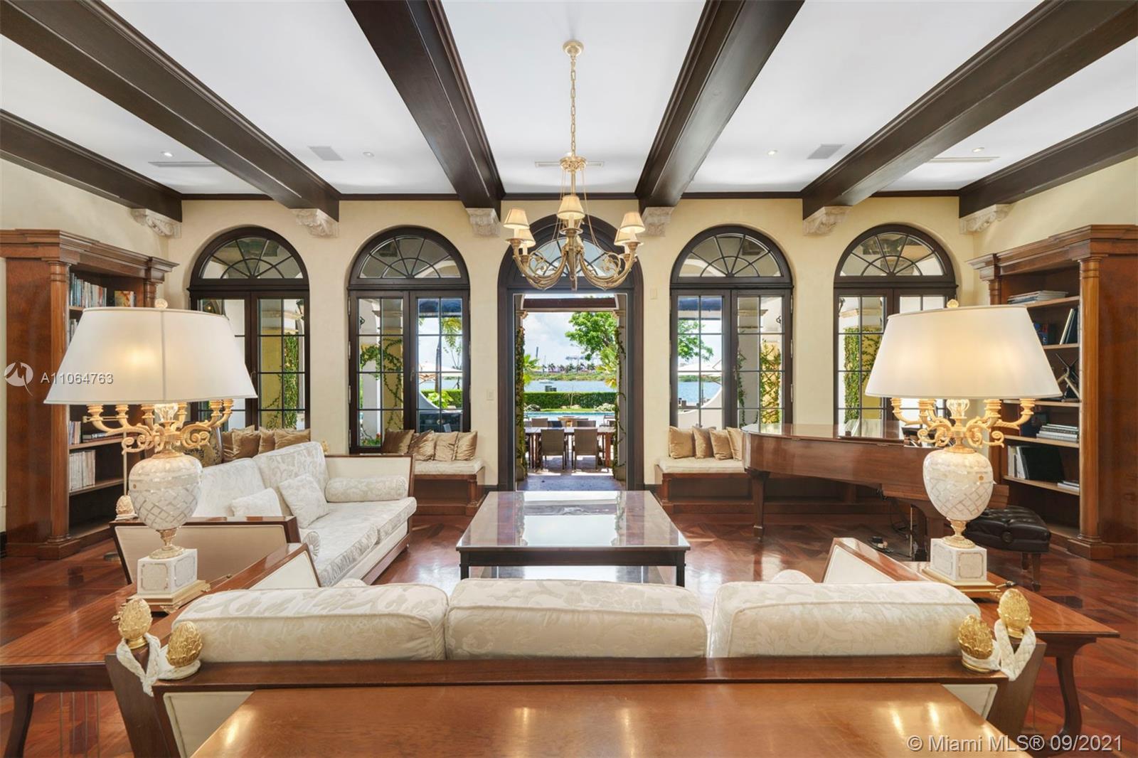 PALM ISLAND - Residential