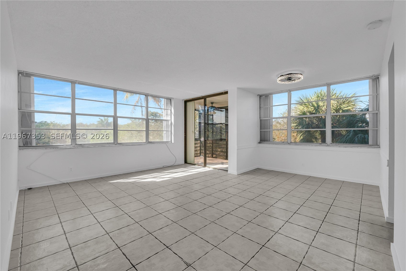 2781 Taft St 303, Hollywood FL 33020