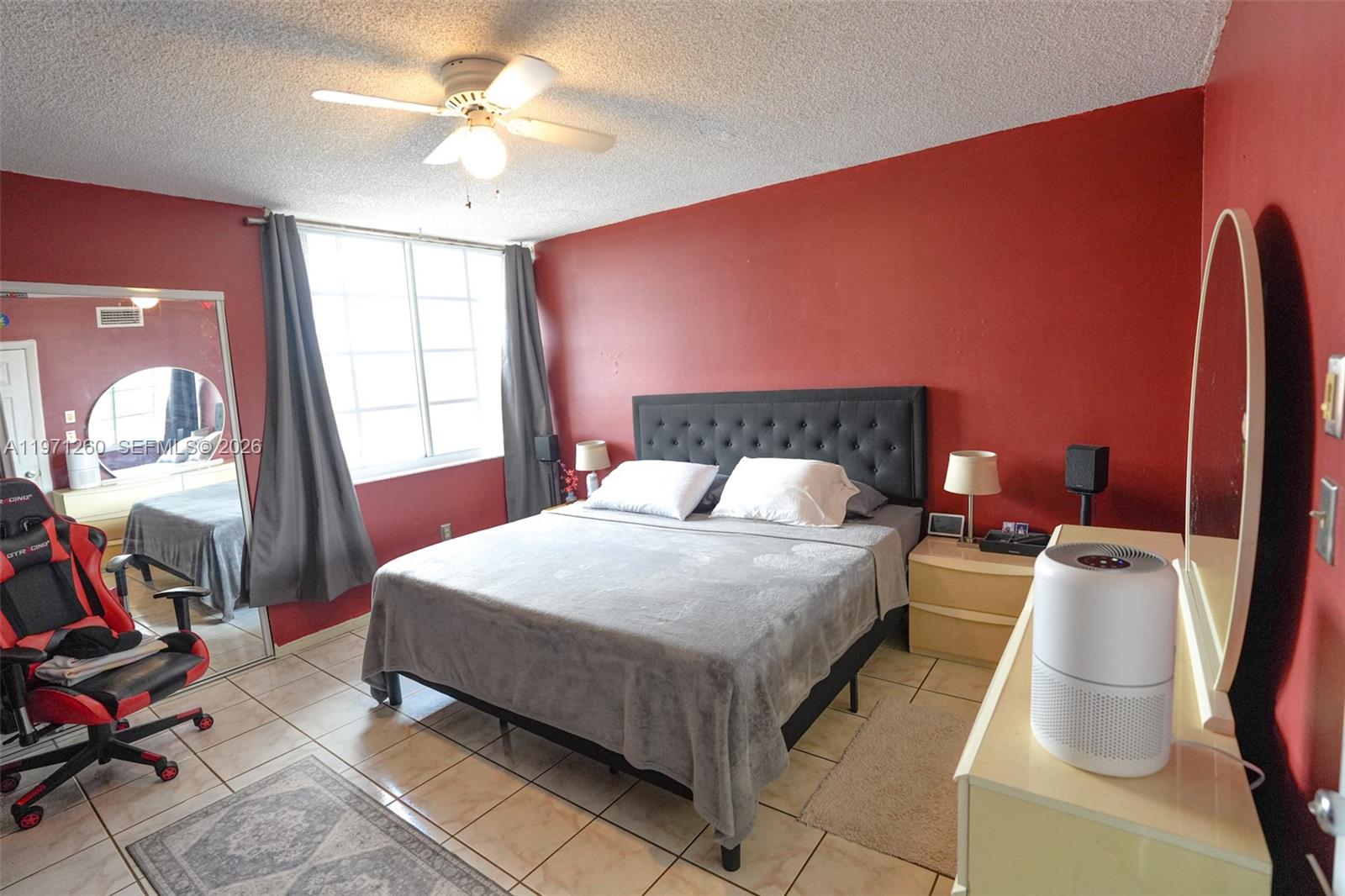 MANGO HILL CONDO NO 6 - Residential