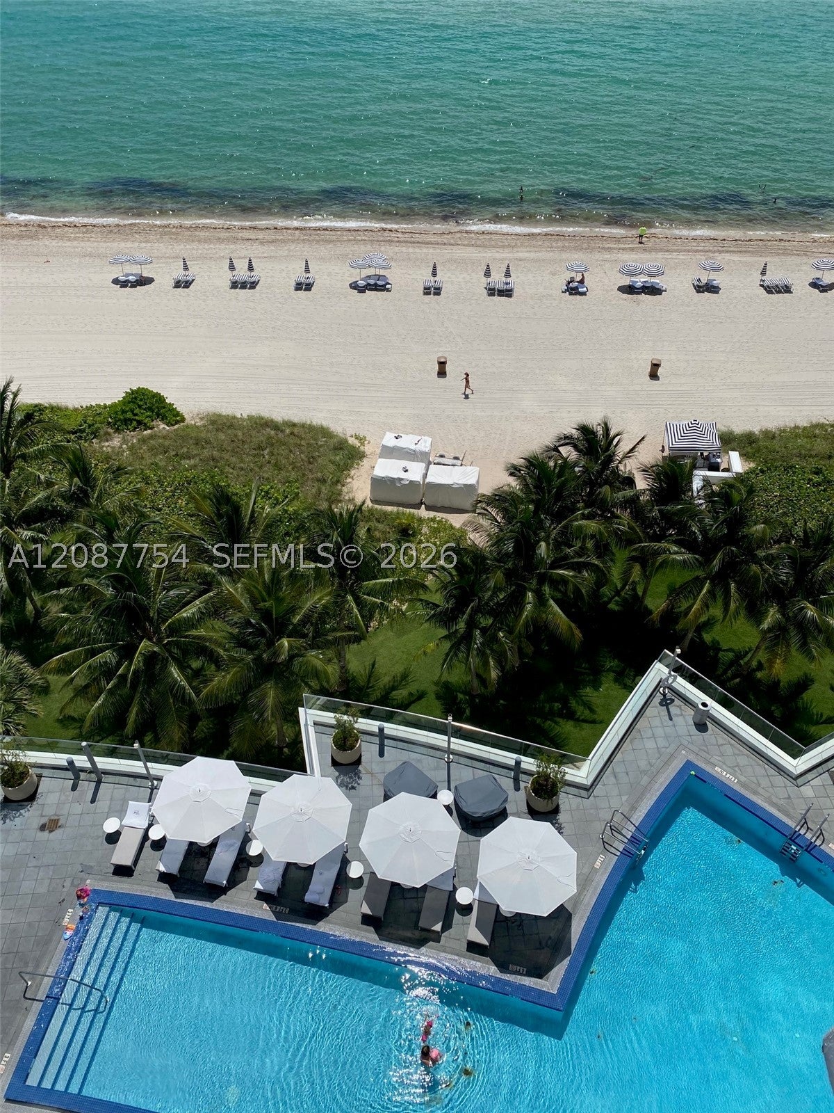 17001 Collins Ave 1102