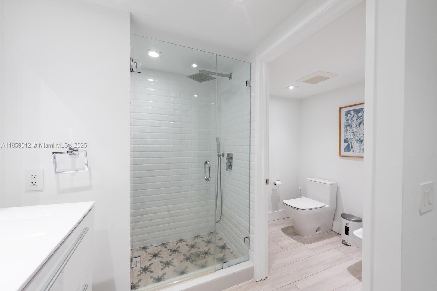 KEY COLONY NO 4 CONDO - Residential Lease