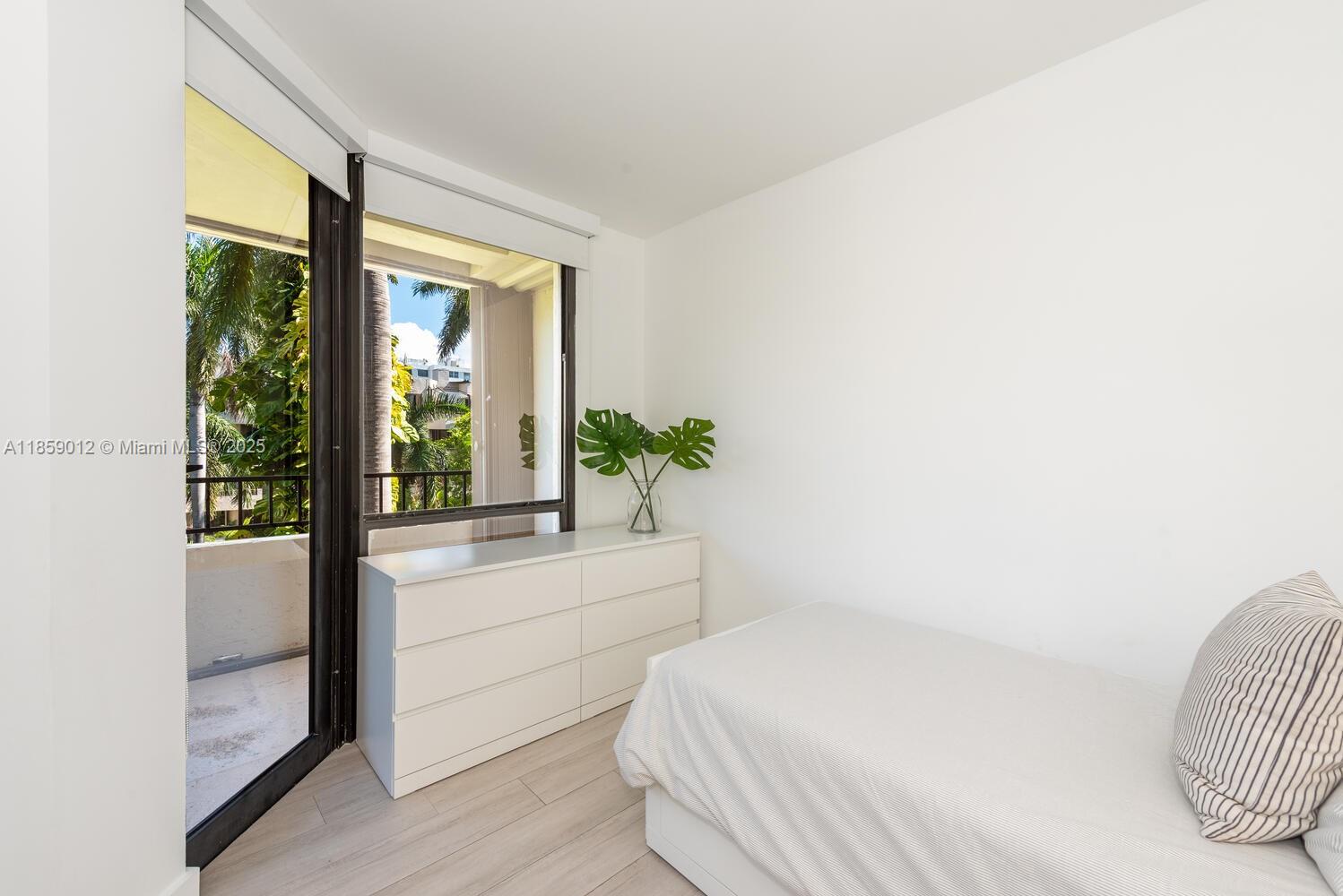 KEY COLONY NO 4 CONDO - Residential Lease