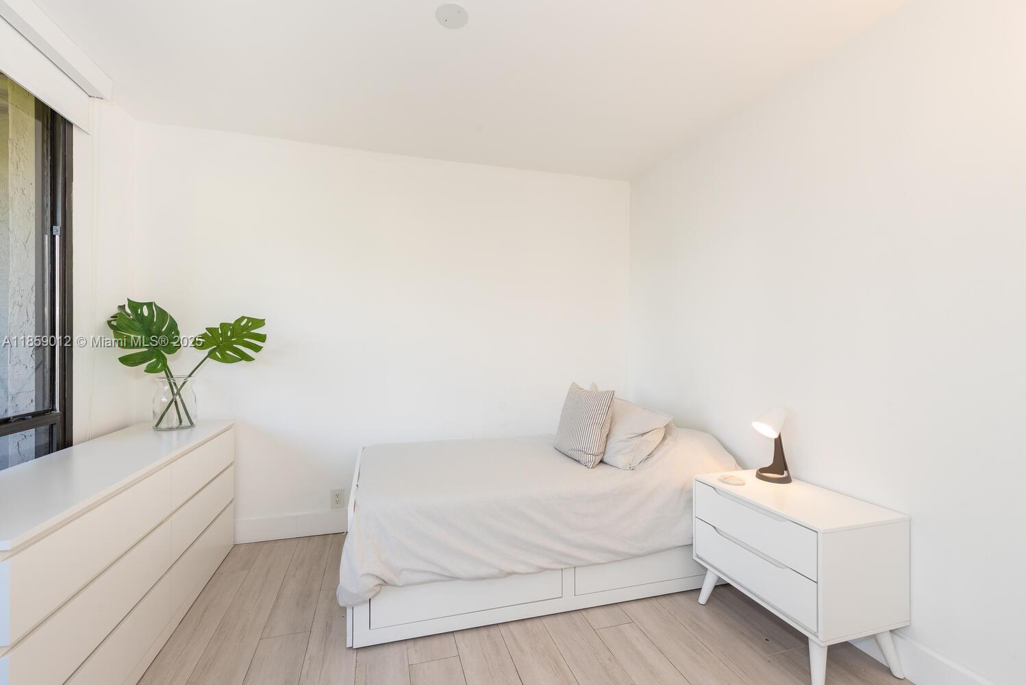 KEY COLONY NO 4 CONDO - Residential Lease