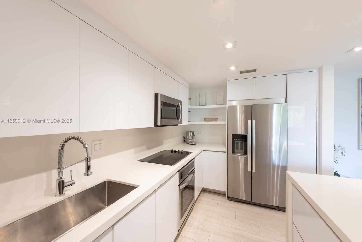KEY COLONY NO 4 CONDO - Residential Lease