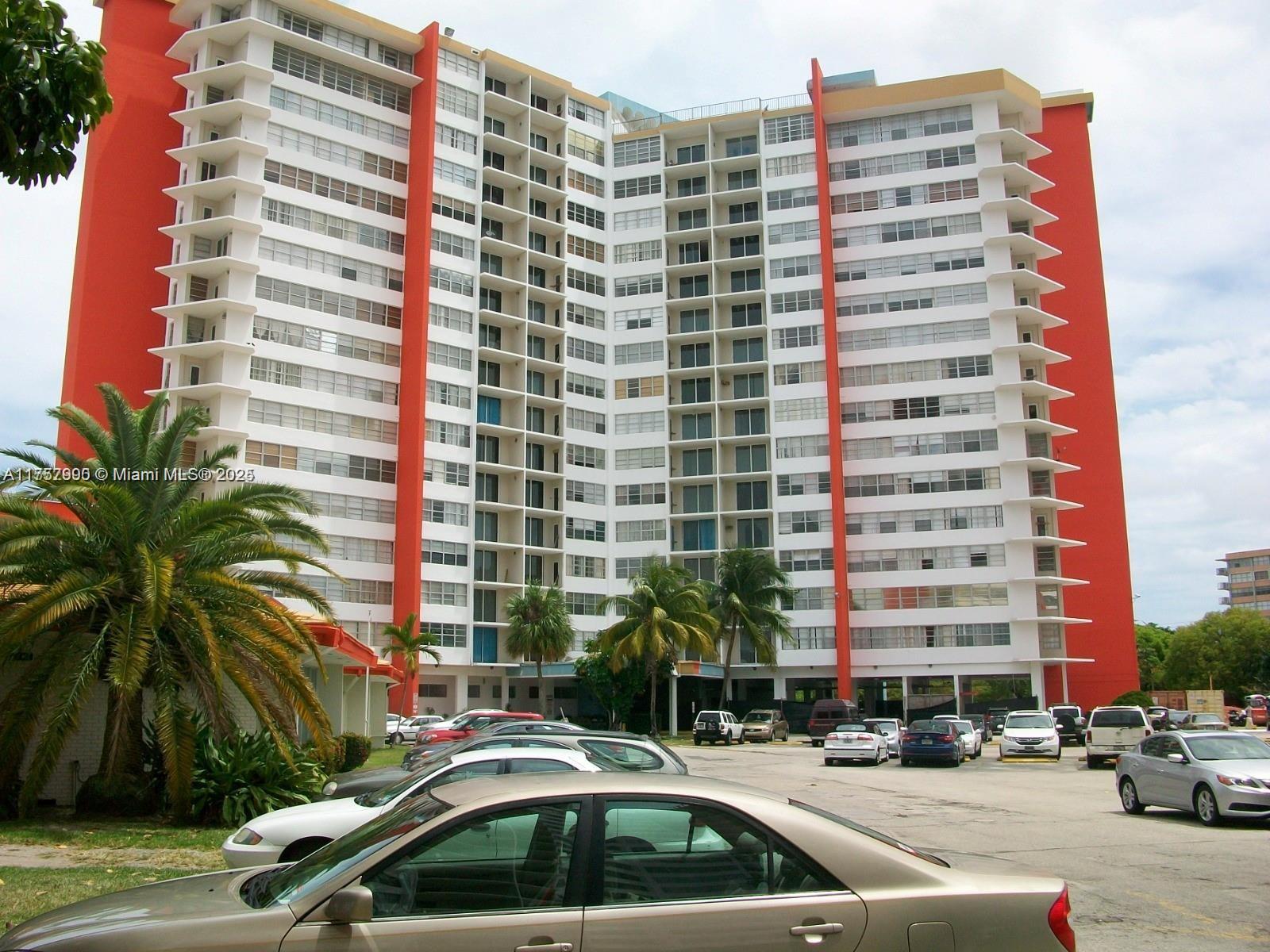 BUCKLEY TOWERS CONDO - EA - Residential