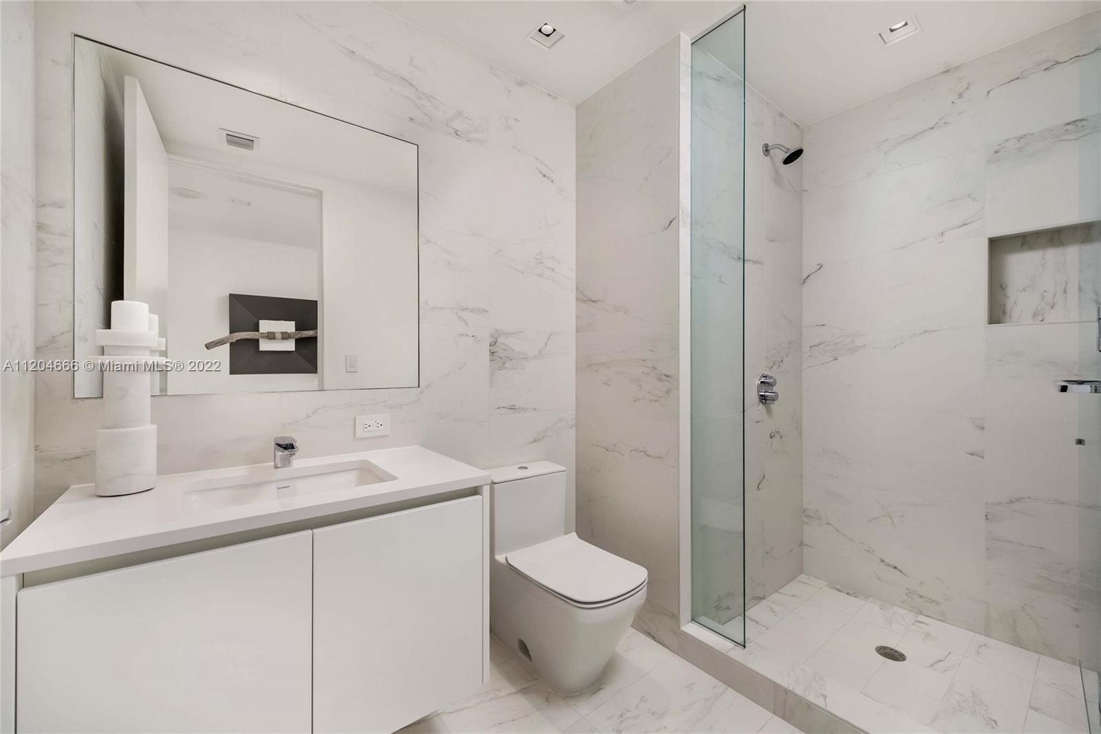 One Thousand Museum - Residential