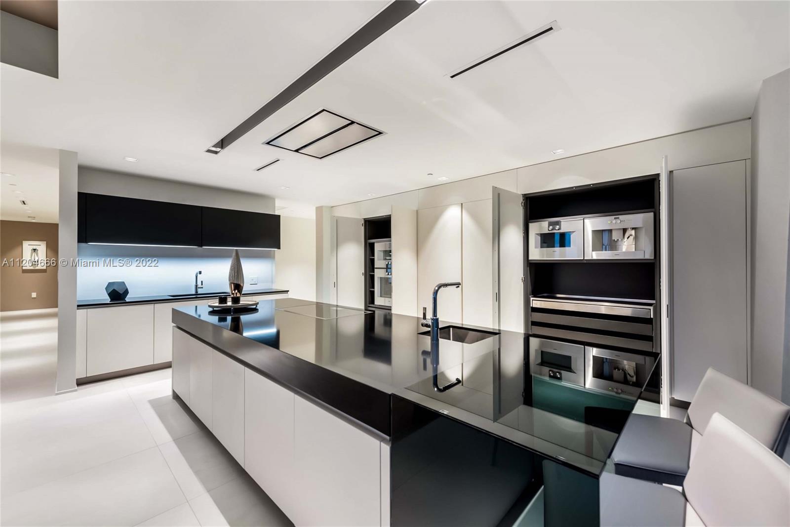 One Thousand Museum - Residential