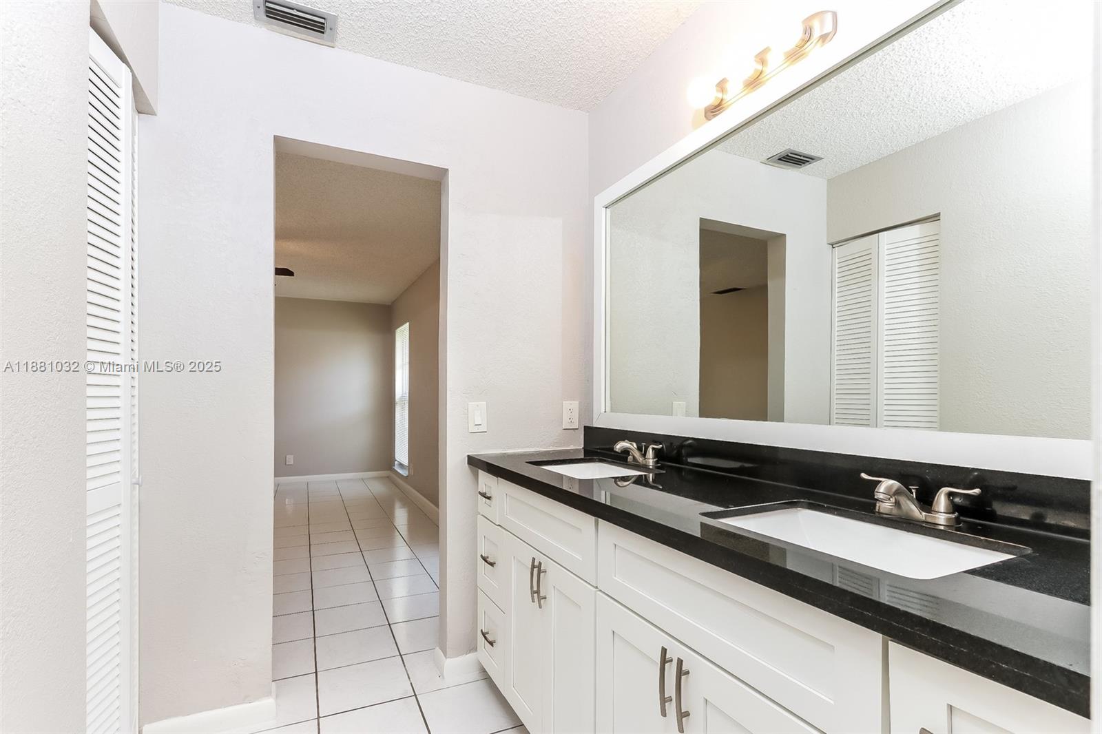 SOUTH SHORE 4 OF WELLINGT - Residential Lease
