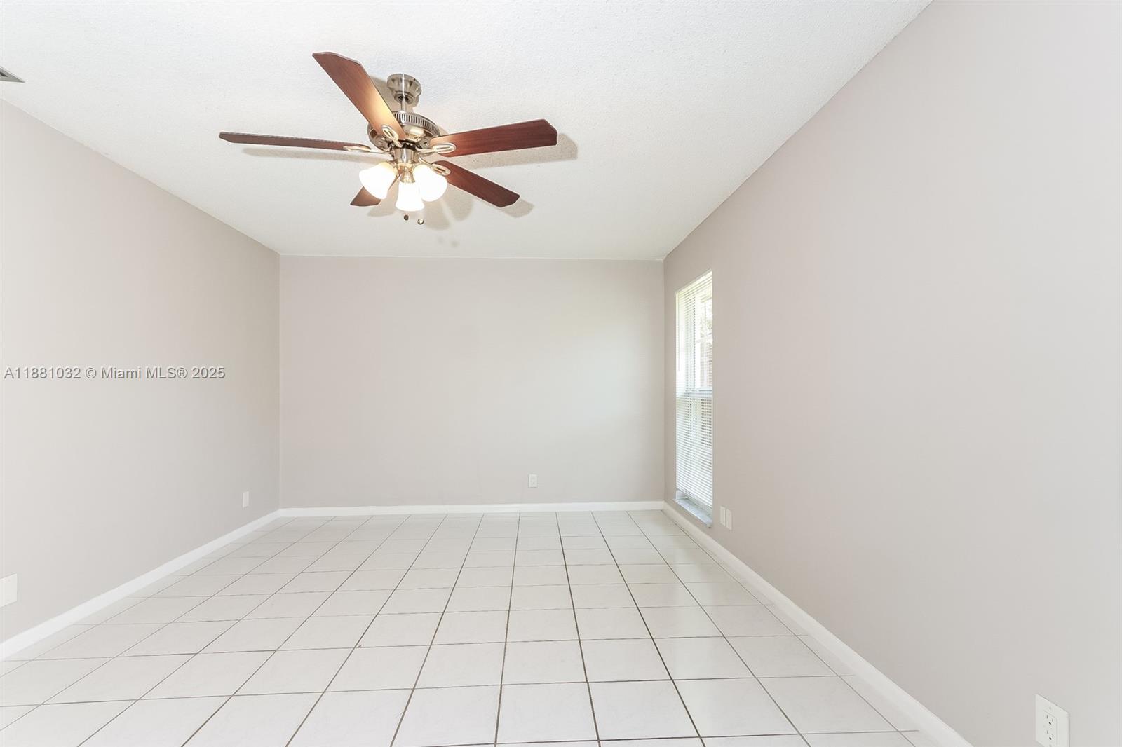 SOUTH SHORE 4 OF WELLINGT - Residential Lease