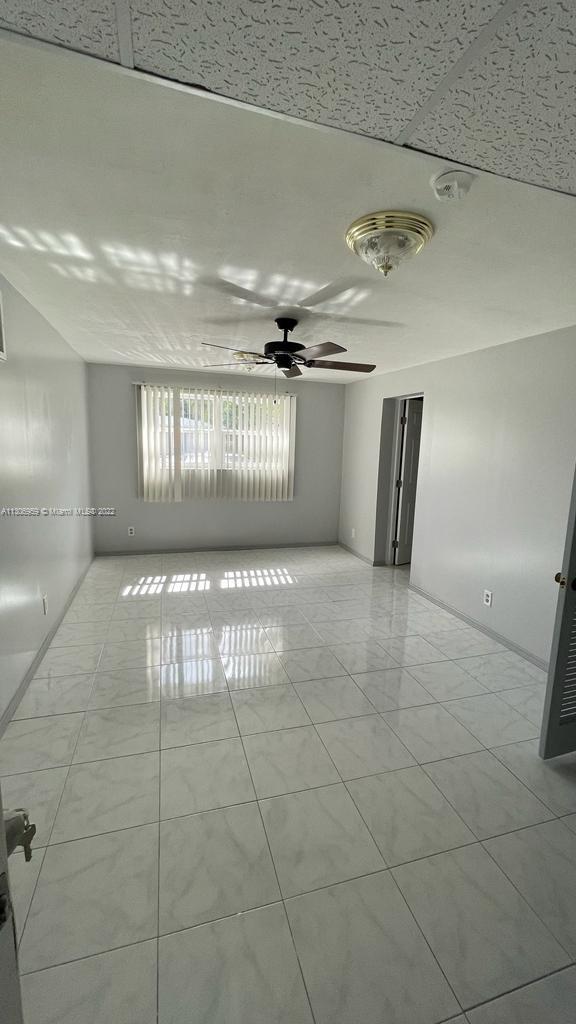 RIVERLAND VILLAGE SEC ONE - Residential Lease