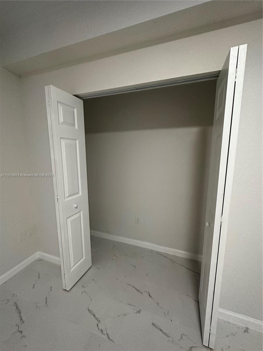 DAVID ESTATES - Residential Lease