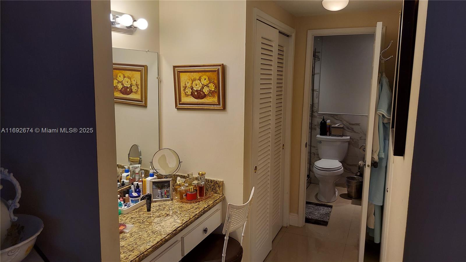 HILLCREST EAST NO 22 COND - Residential