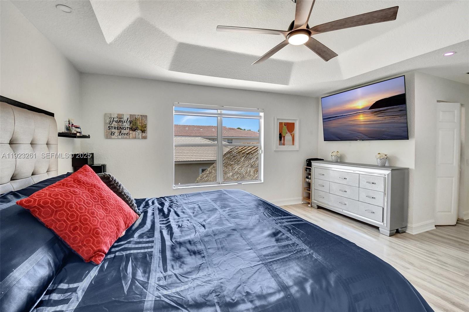 CANYON LAKES 6 - Residential