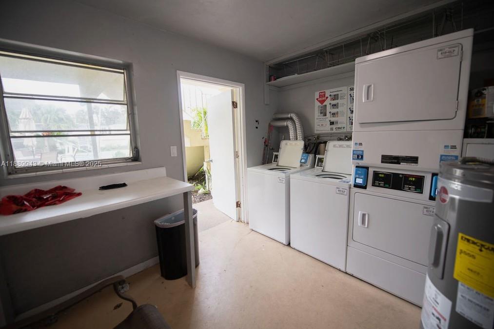 PATIO CONDO - Residential
