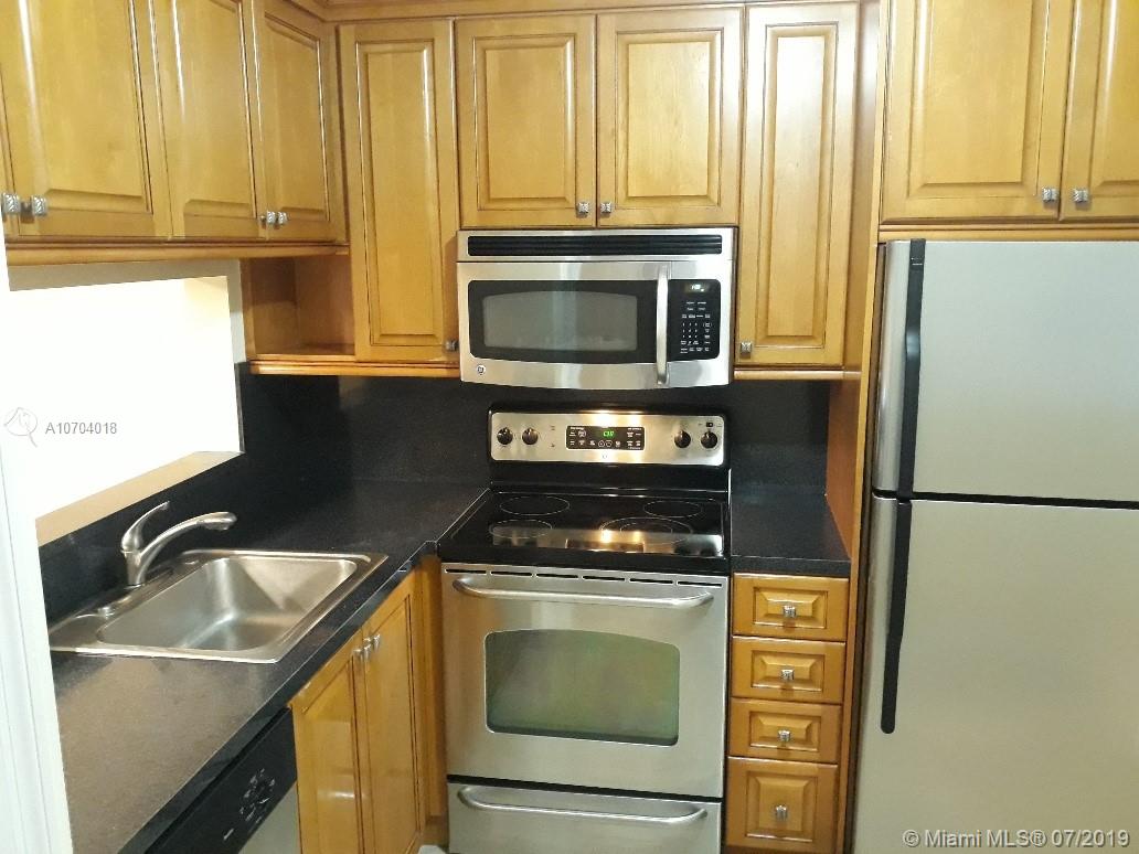 BISC LAKE GARDENS NO 2 BL - Residential Lease