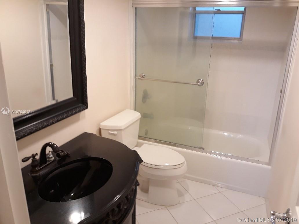 BISC LAKE GARDENS NO 2 BL - Residential Lease