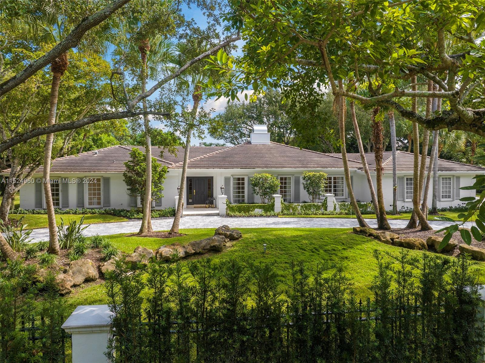 Property for Sale at 11655 Old Cutler Rd, Coral Gables, Broward County, Florida - Bedrooms: 5 
Bathrooms: 4  - $4,495,000