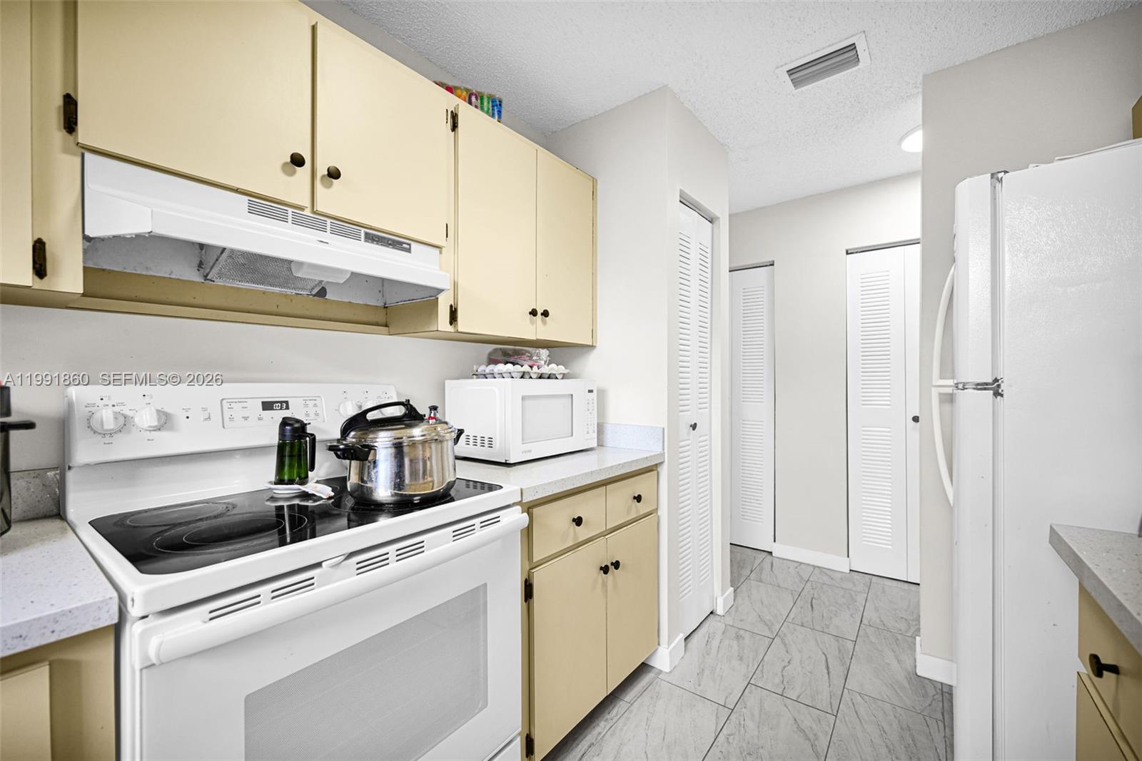 THE TROPICS AMD - Residential Income