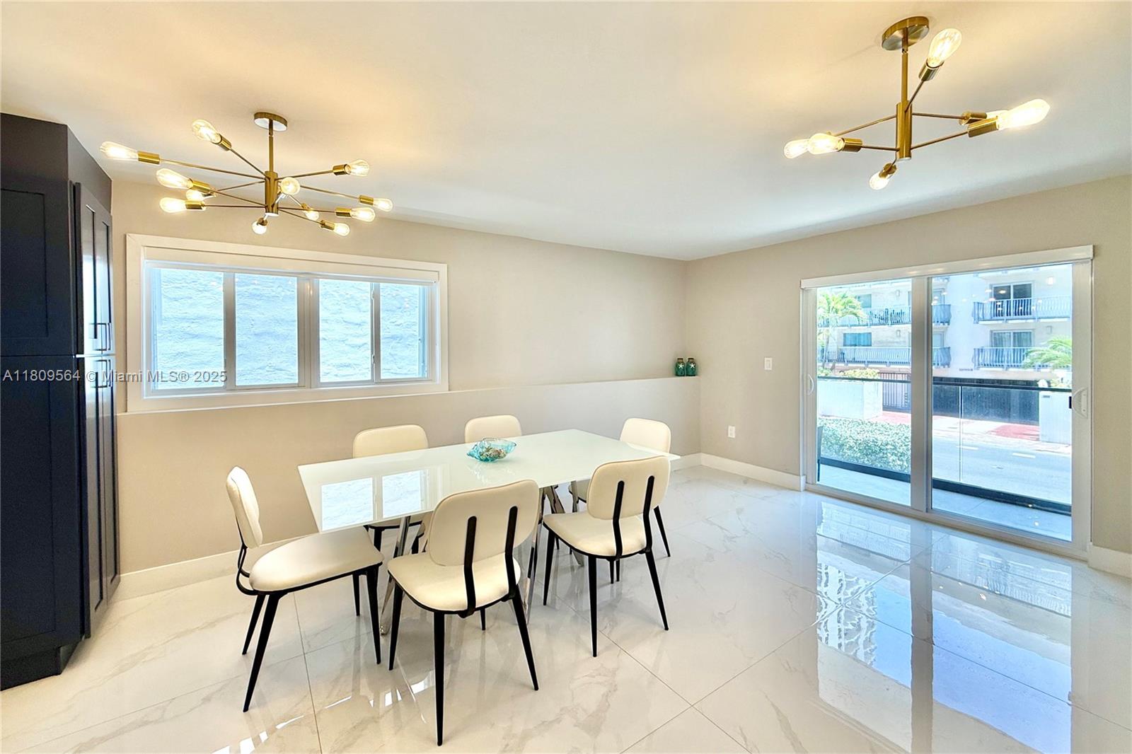 4122 Collins Ave 2B
