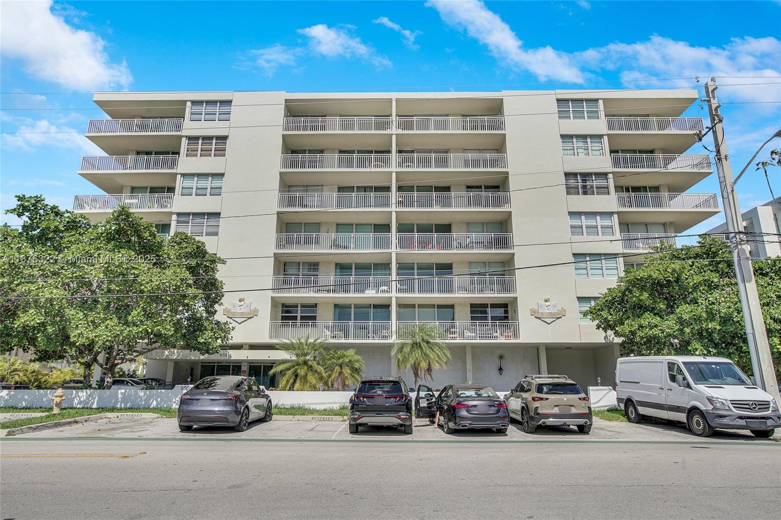 ST REGIS APTS CONDO - Residential Lease