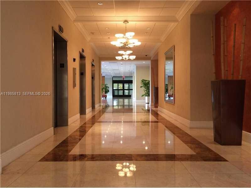 BRICKELL PLACE CONDO - Residential Lease