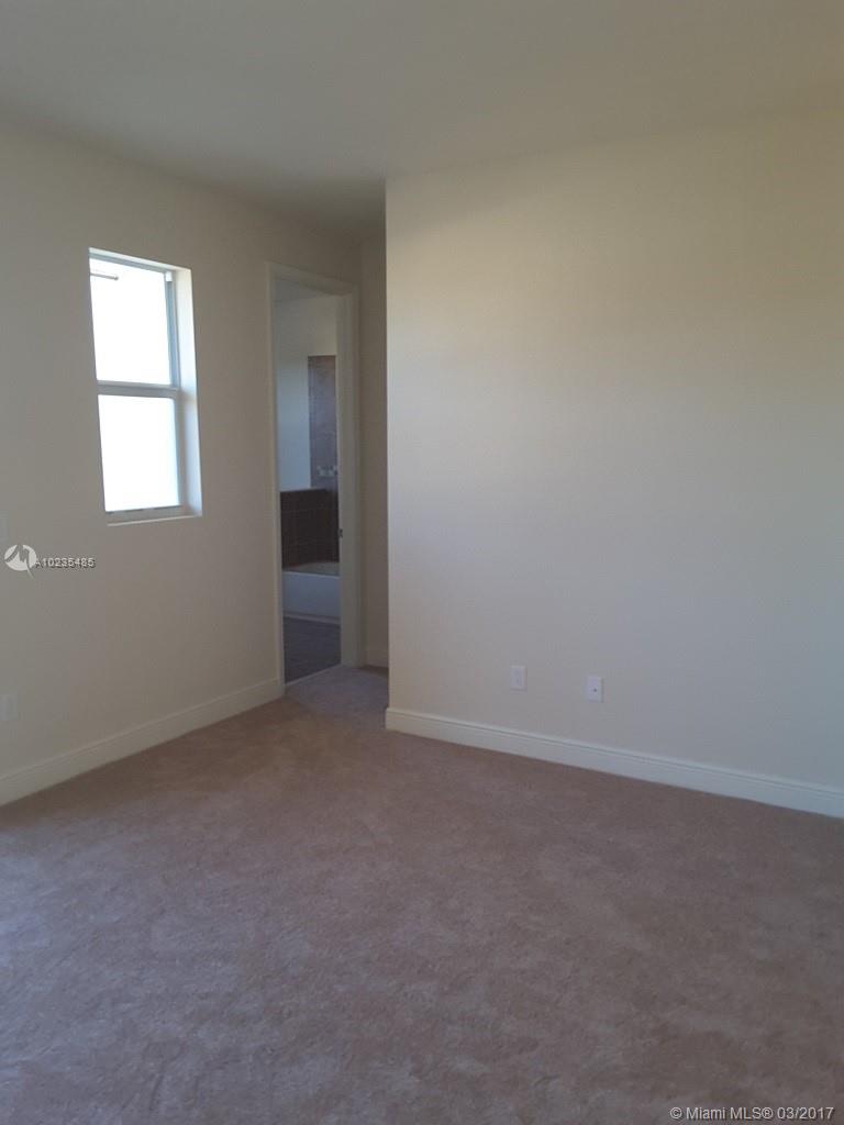 5150 Hillsboro 176-189 B - Residential Lease
