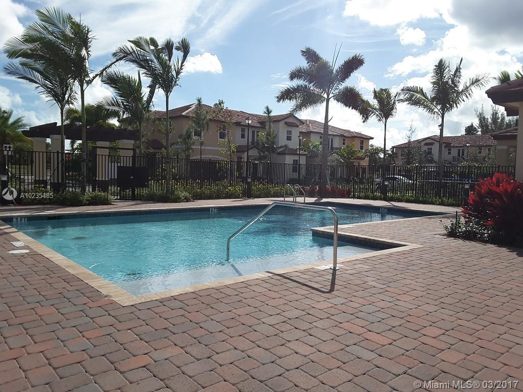 5150 Hillsboro 176-189 B - Residential Lease