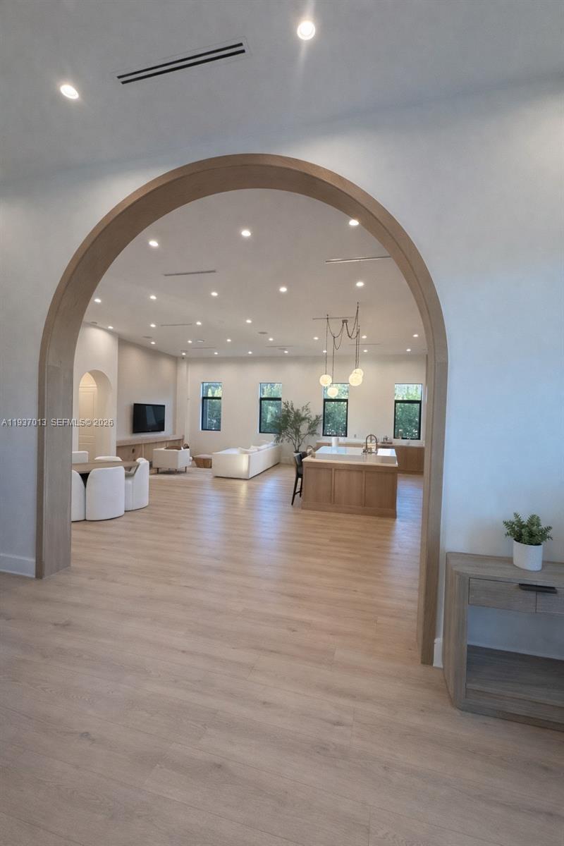 FARMERS ACRES - Residential